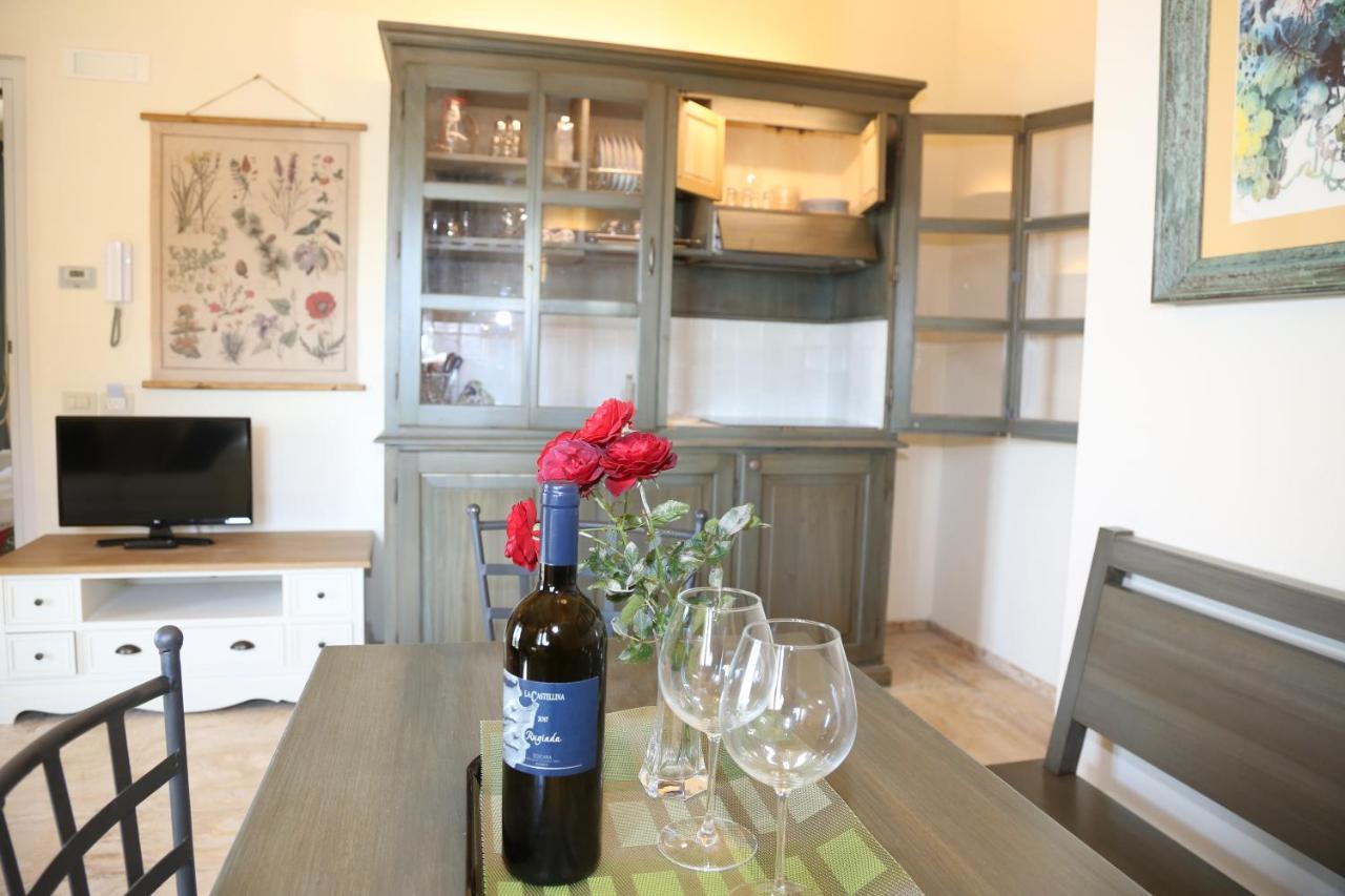 Casa Vacanze Squarcialupi Castellina in Chianti Eksteriør billede