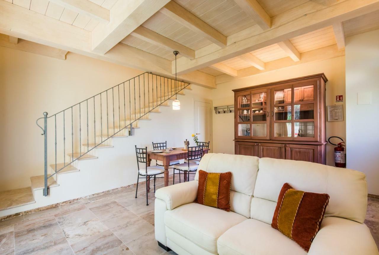 Casa Vacanze Squarcialupi Castellina in Chianti Eksteriør billede