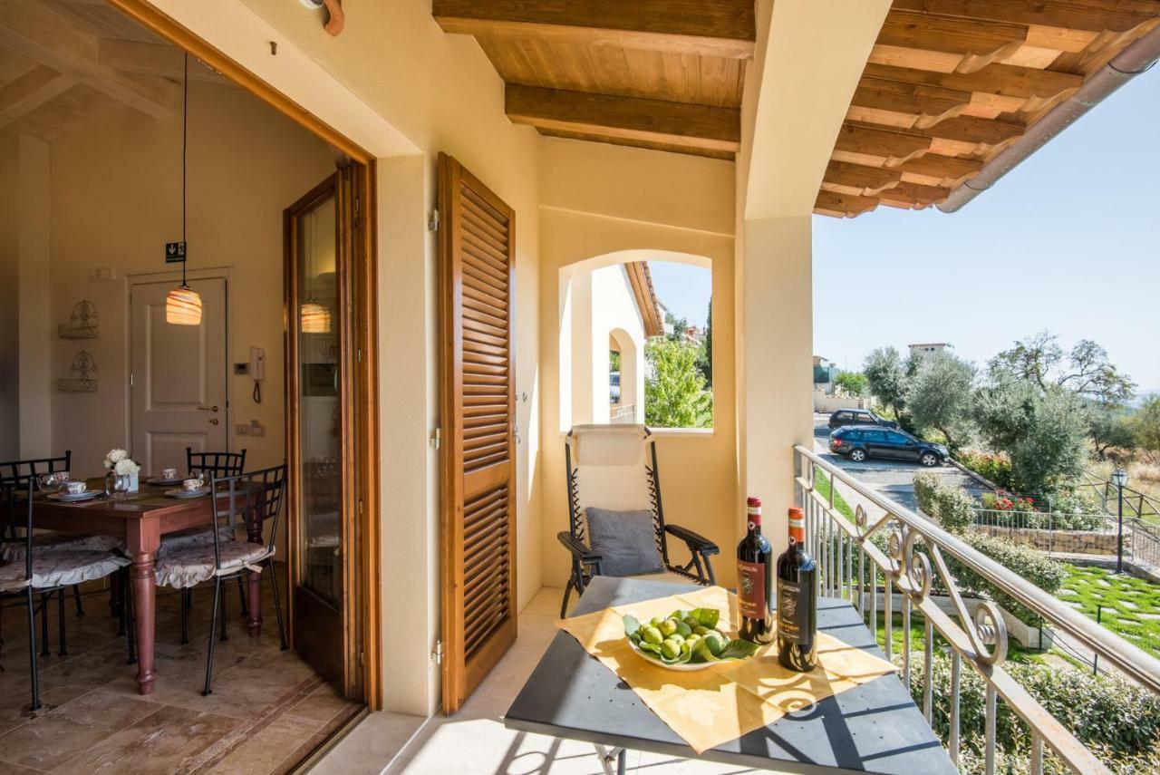 Casa Vacanze Squarcialupi Castellina in Chianti Eksteriør billede